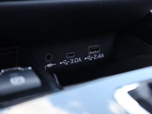 Certified 2025 Subaru Outback Limited AWD/4WD image 15