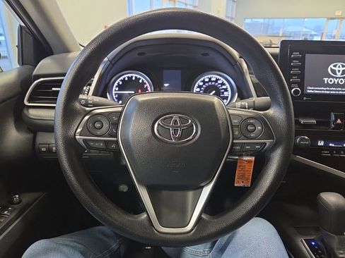 Certified 2023 Toyota Camry LE image 22