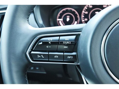 Certified 2025 MAZDA CX-70 Plug-In Hybrid w/ Premium Plus image 15