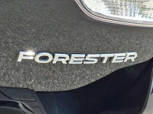 Used 2021 Subaru Forester Limited AWD/4WD image 31