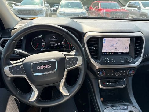 Used 2023 GMC Acadia Denali w/ Black Diamond Edition AWD/4WD image 11