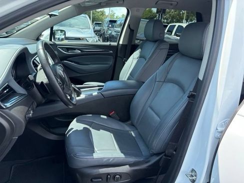 Used 2021 Buick Enclave Essence w/ LPO, Touring Package FWD image 14
