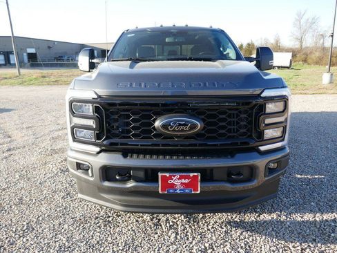 New 2026 Ford F350 Lariat w/ Black Appearance Package image 10