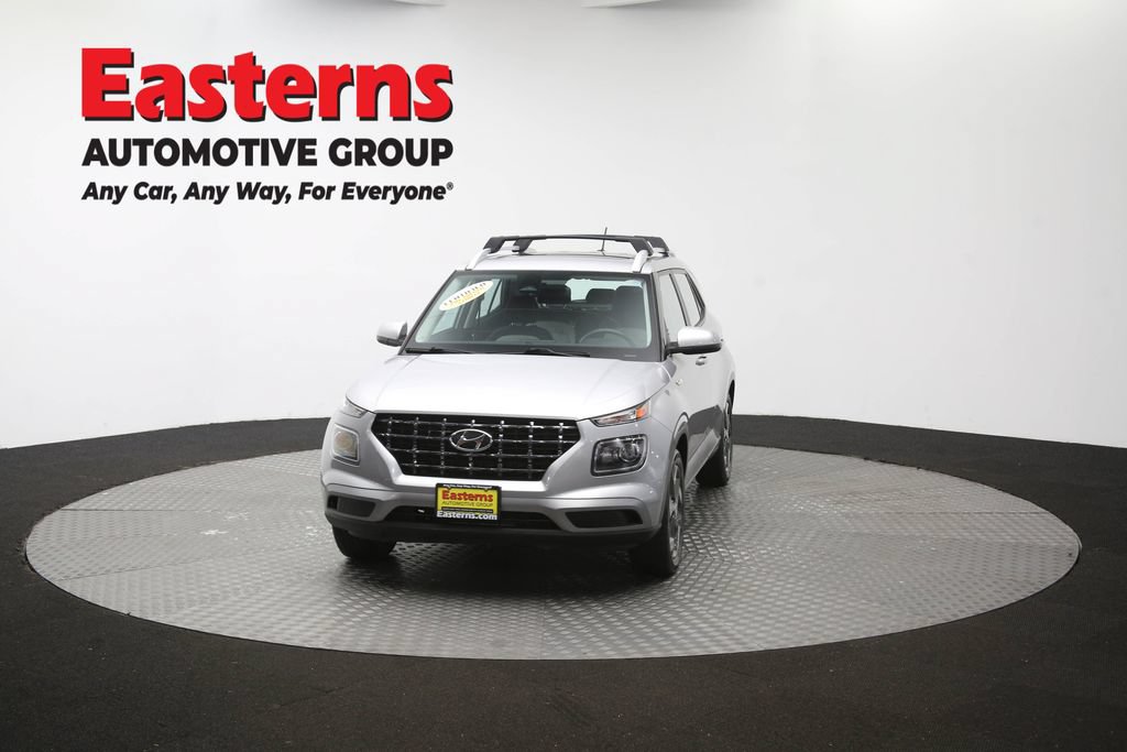 Used 2023 Hyundai Venue SEL FWD image 58