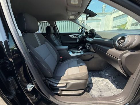 Used 2026 Chevrolet Blazer LT FWD image 25