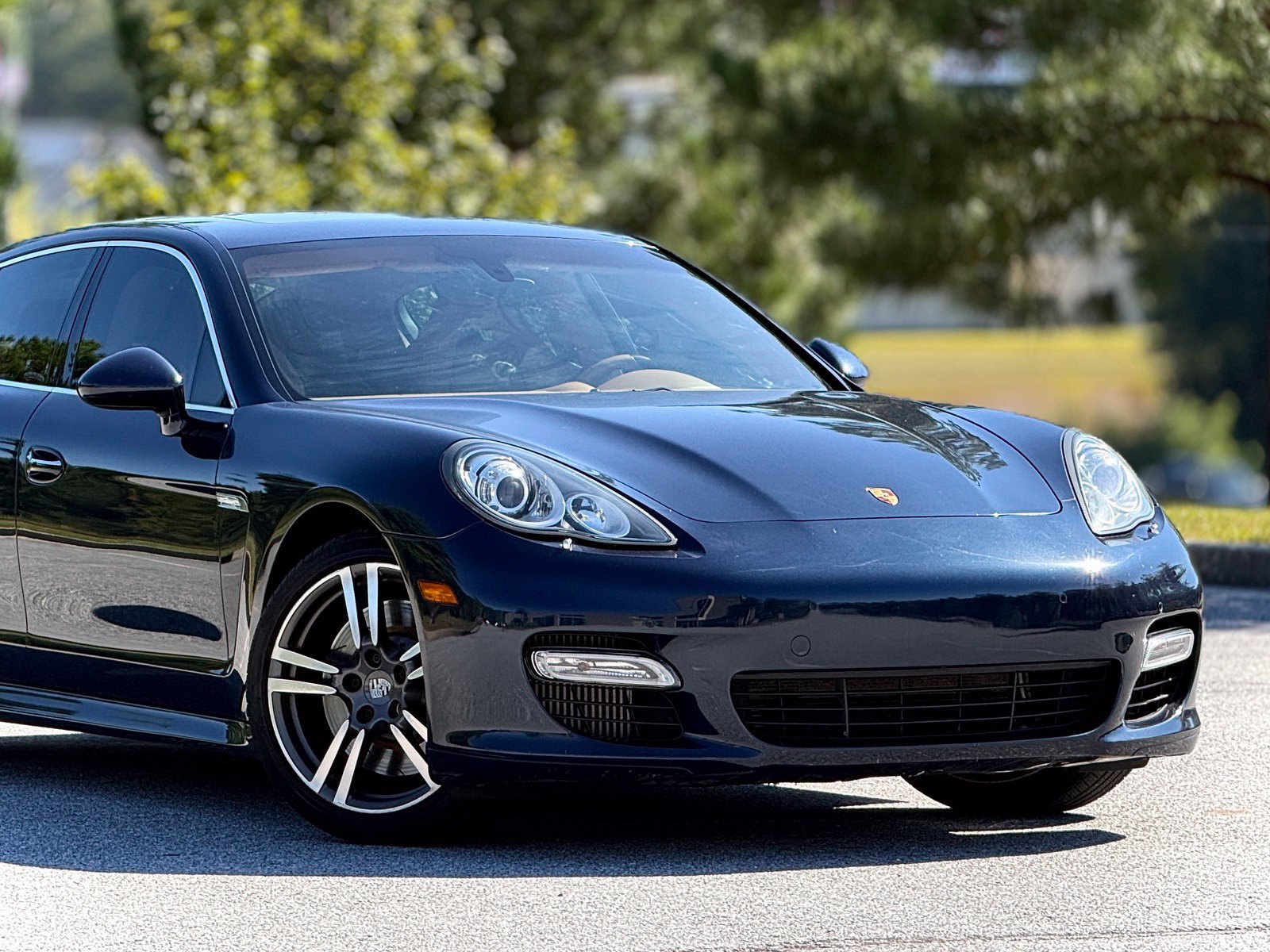 Used 2012 Porsche Panamera AWD/4WD image 46