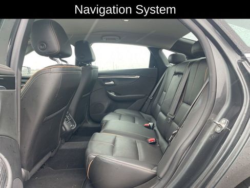 Used 2018 Chevrolet Impala Premier w/ Premier Convenience Package image 8