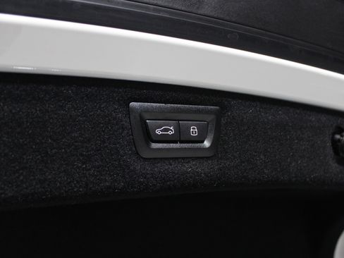 Used 2025 BMW M8 Competition w/ M Carbon Exterior Package image 95