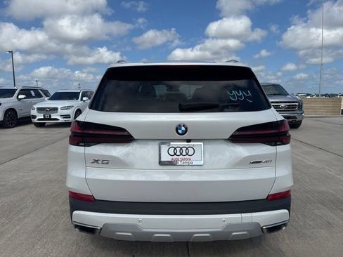 Used 2025 BMW X5 xDrive40i AWD/4WD image 4