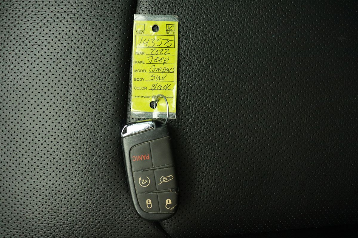 Used 2022 Jeep Compass Limited w/ Elite Group AWD/4WD image 45