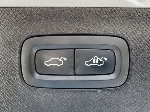 Used 2023 Volvo XC90 B6 Plus w/ Protection Package Premier AWD/4WD image 13