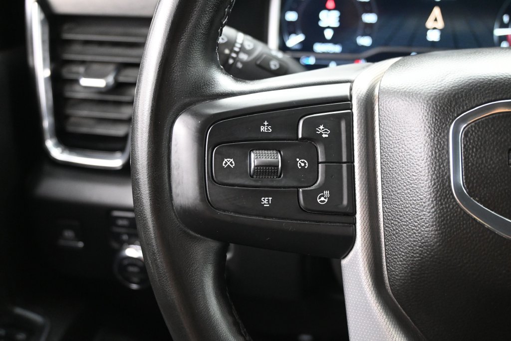 Used 2024 GMC Sierra 3500 Denali w/ Denali Reserve Package AWD/4WD image 19