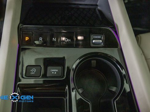 Used 2025 Nissan Murano SL AWD/4WD image 23