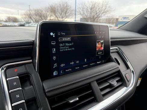 Used 2024 Chevrolet Tahoe Z71 w/ Luxury Package image 28