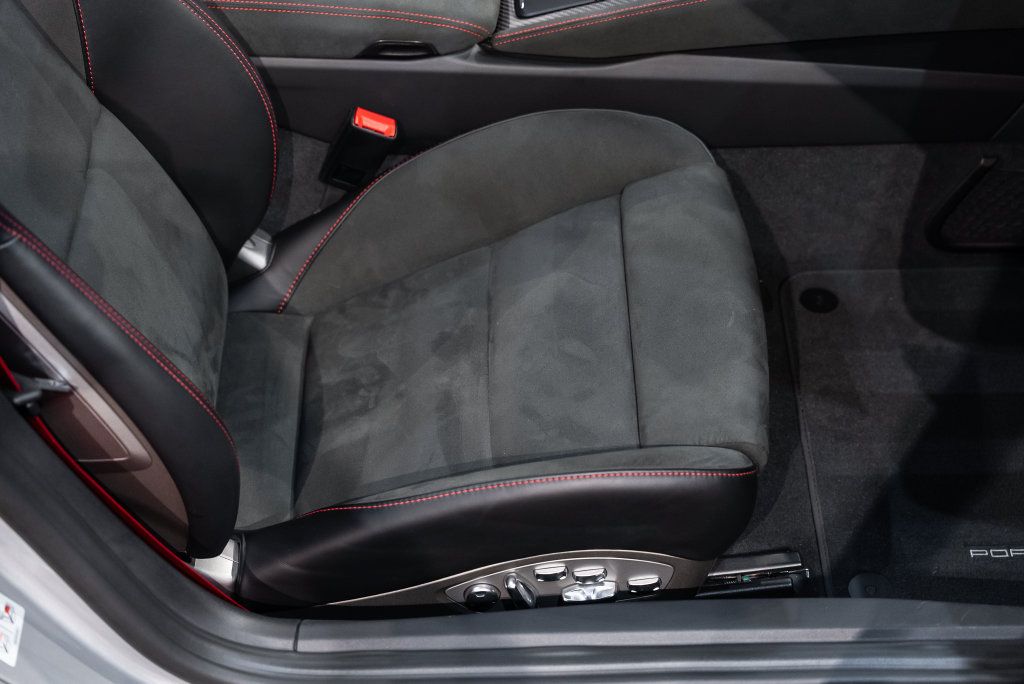 Used 2025 Porsche 718 Boxster Spyder RS RWD image 46