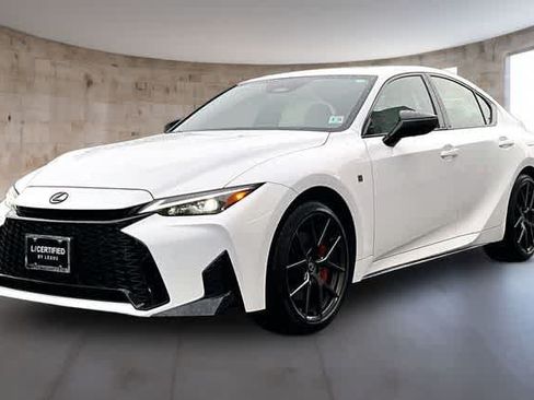 Used 2026 Lexus IS 350 F Sport w/ Technology Package AWD/4WD image 3