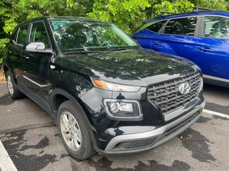 Certified 2024 Hyundai Venue SE FWD video 1