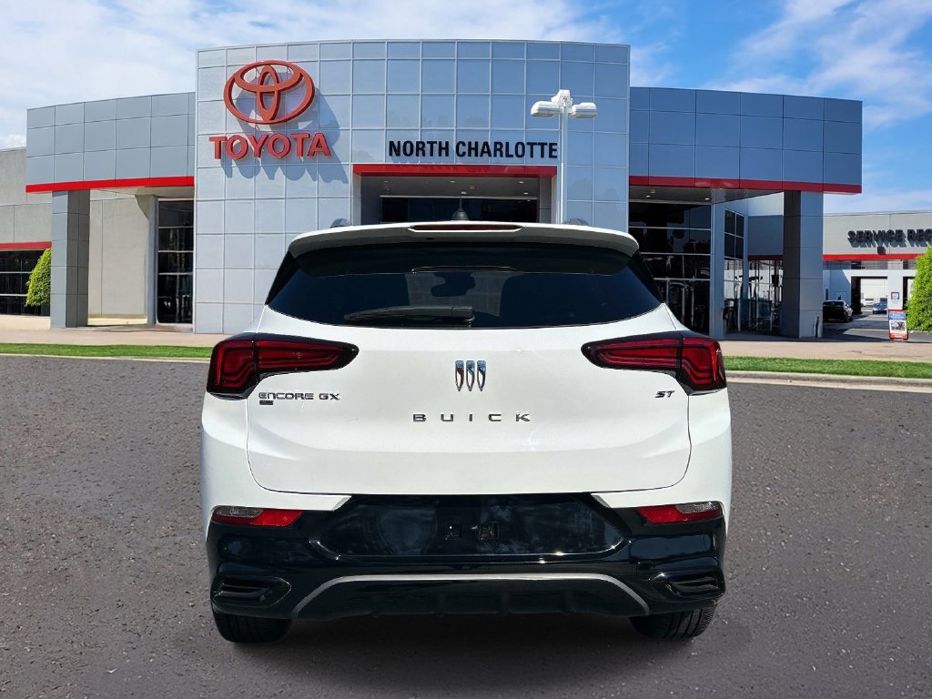 Used 2024 Buick Encore GX Sport Touring w/ Comfort Package AWD/4WD image 7