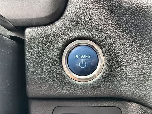 Used 2024 Toyota Tundra Limited image 16