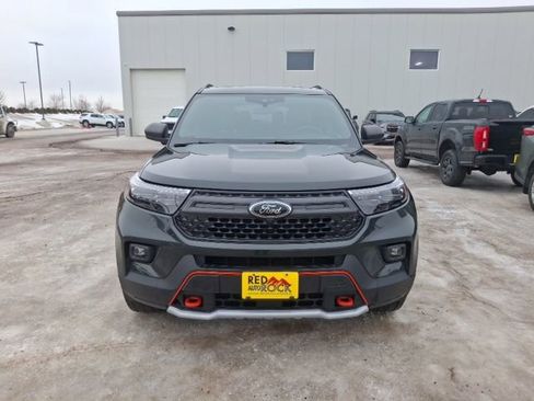 Used 2022 Ford Explorer Timberline image 2