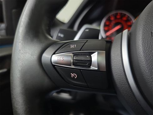 Used 2017 BMW X5 xDrive35d image 20