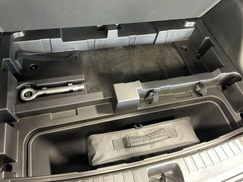 Used 2024 Chevrolet Blazer EV RS image 26