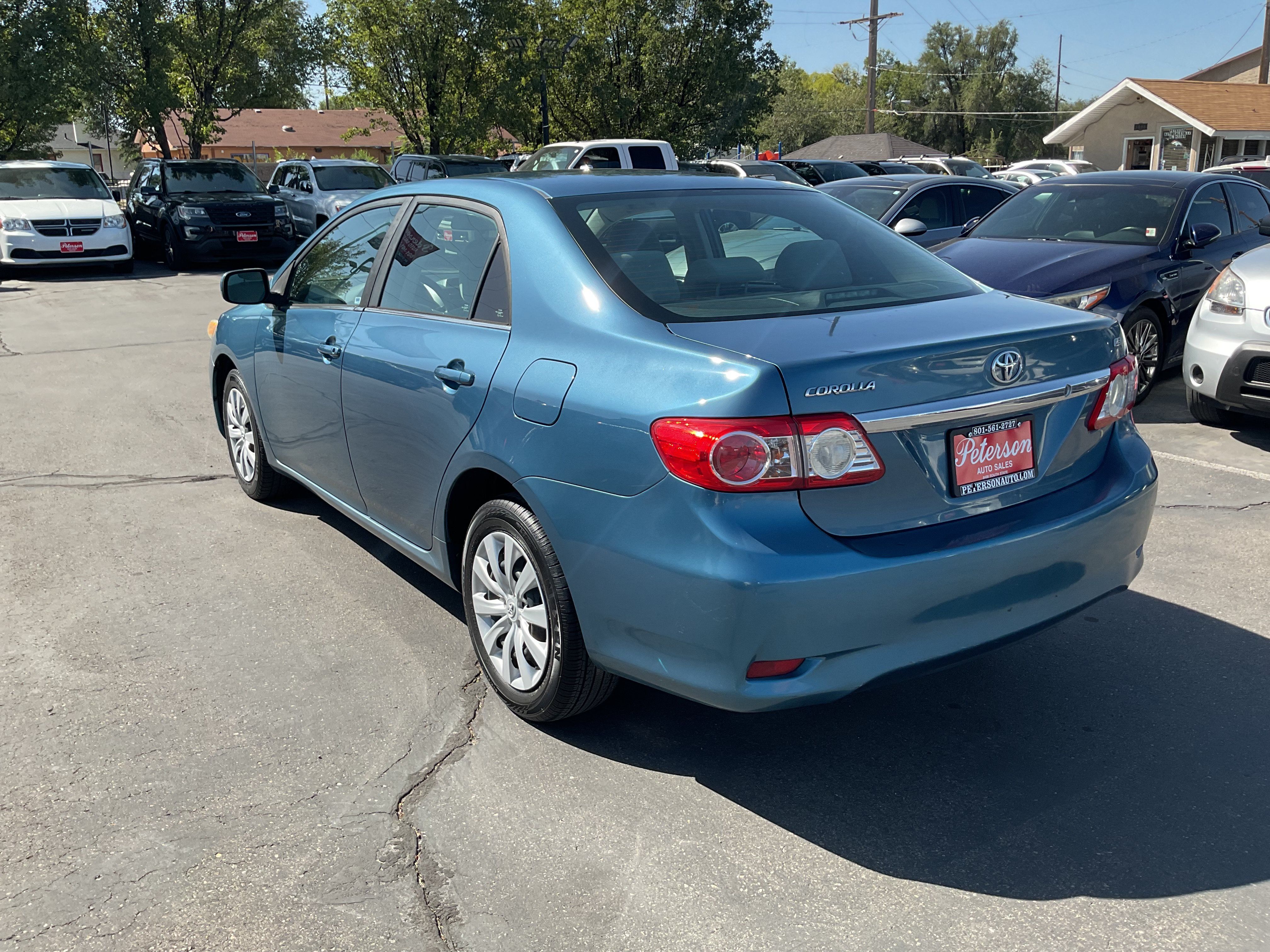 Used 2013 Toyota Corolla LE FWD image 7