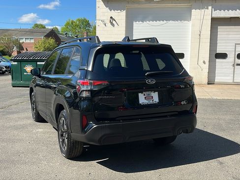 Certified 2025 Subaru Forester Premium AWD/4WD image 7