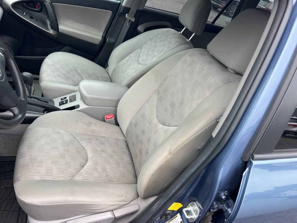 Used 2011 Toyota RAV4 2WD w/ Base L4 Extra Value Pkg image 11