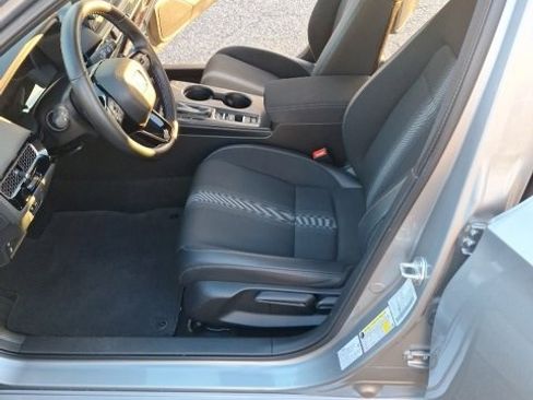 Used 2022 Honda Civic Sport image 12