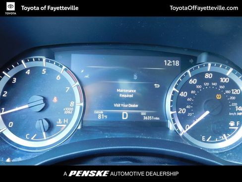 Used 2023 Toyota Highlander XLE AWD/4WD image 8