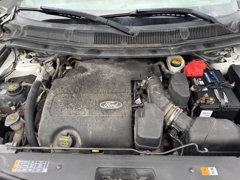 Used 2013 Ford Explorer XLT AWD/4WD image 16