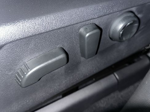 Certified 2025 Subaru Ascent Bronze Edition image 20