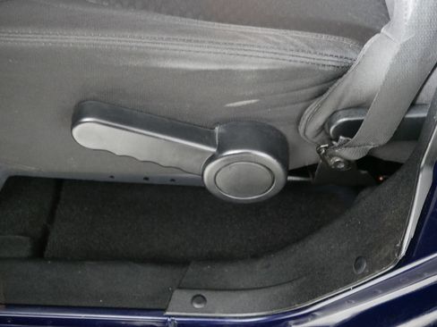 Used 2013 Jeep Wrangler Unlimited Sport image 20