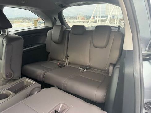 Certified 2023 Honda Odyssey EX-L image 16