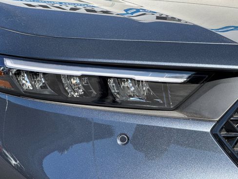 Used 2025 Honda Accord EX-L image 31
