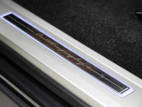 Used 2022 Land Rover Range Rover Long Wheelbase Autobiography image 40