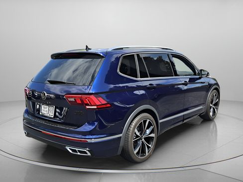 Used 2023 Volkswagen Tiguan SEL R-Line AWD/4WD image 5