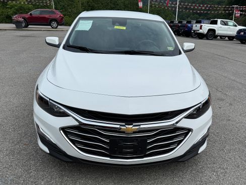 Used 2024 Chevrolet Malibu LS image 4
