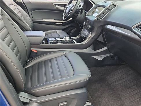 Used 2020 Ford Edge SEL w/ Cold Weather Package AWD/4WD image 29