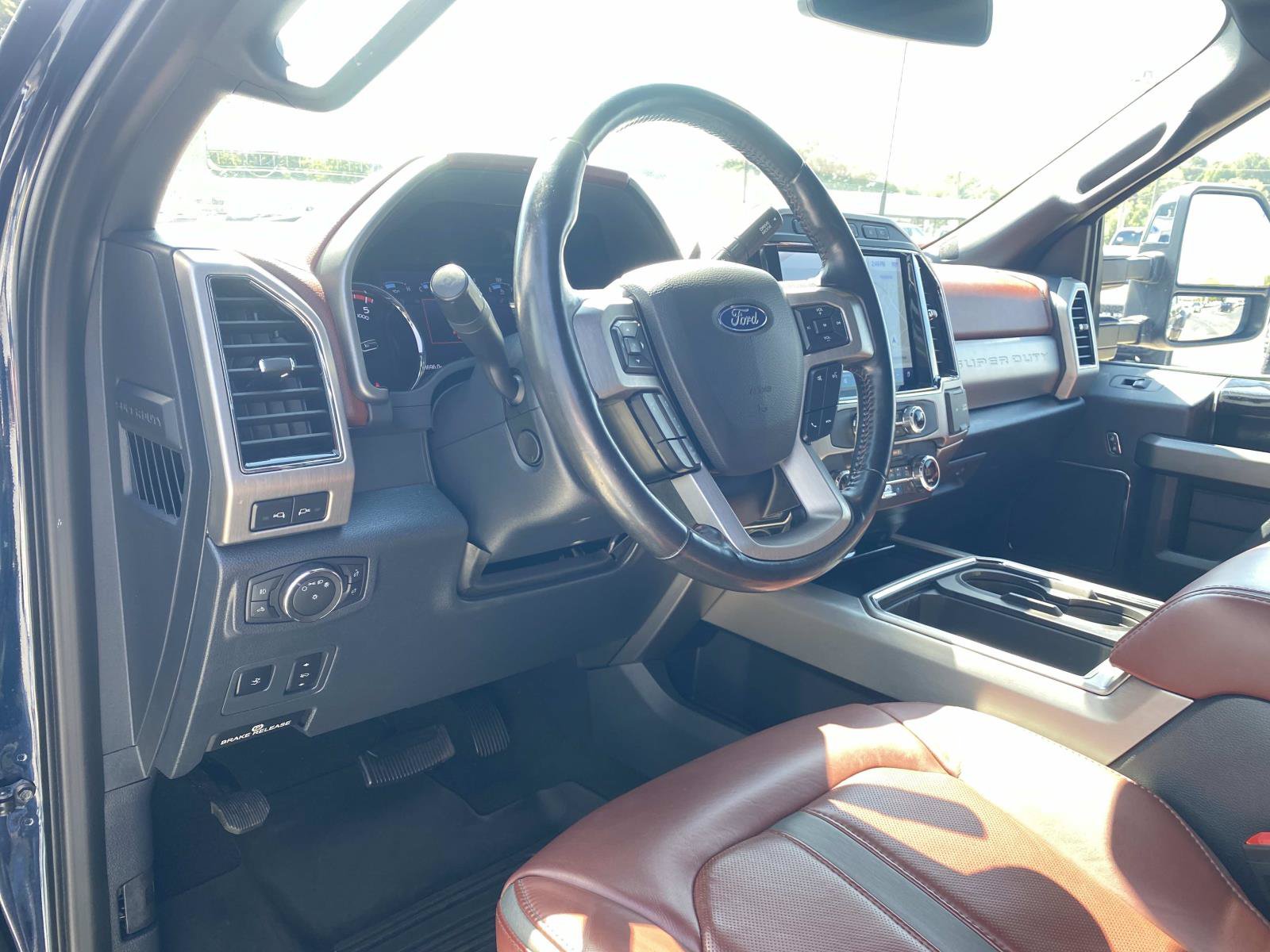 Used 2022 Ford F450 Platinum w/ FX4 Off-Road Package AWD/4WD image 20