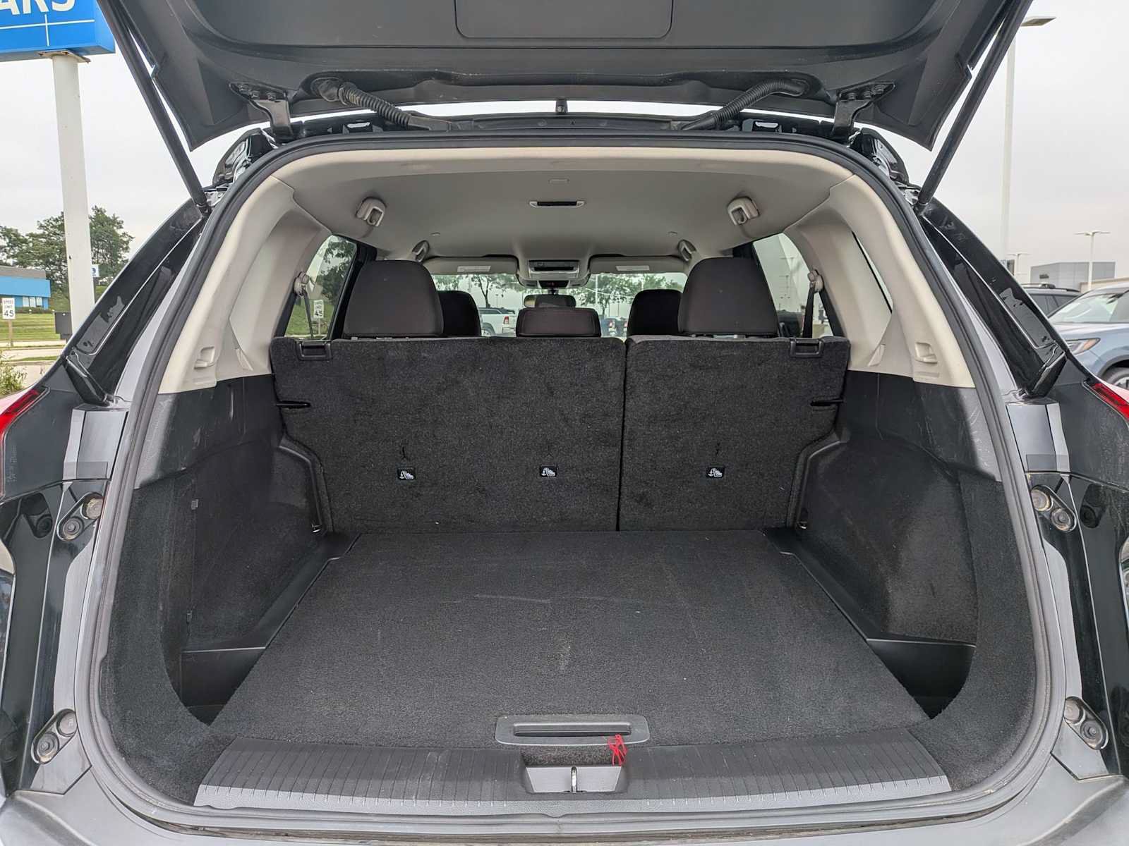 Used 2023 Nissan Rogue SV AWD/4WD image 31
