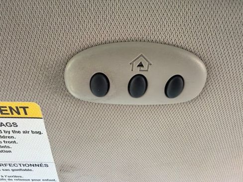 Used 2010 Ford Taurus Limited FWD image 36