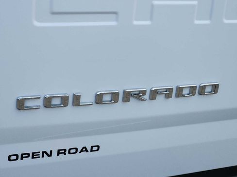 Used 2022 Chevrolet Colorado Z71 AWD/4WD image 28