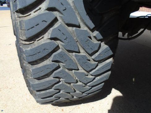 Used 2013 Ford F150 Raptor w/ Luxury Equipment Group image 17