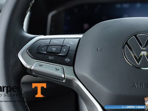 Used 2023 Volkswagen Atlas Cross Sport SE w/ Panoramic Sunroof Package AWD/4WD image 60