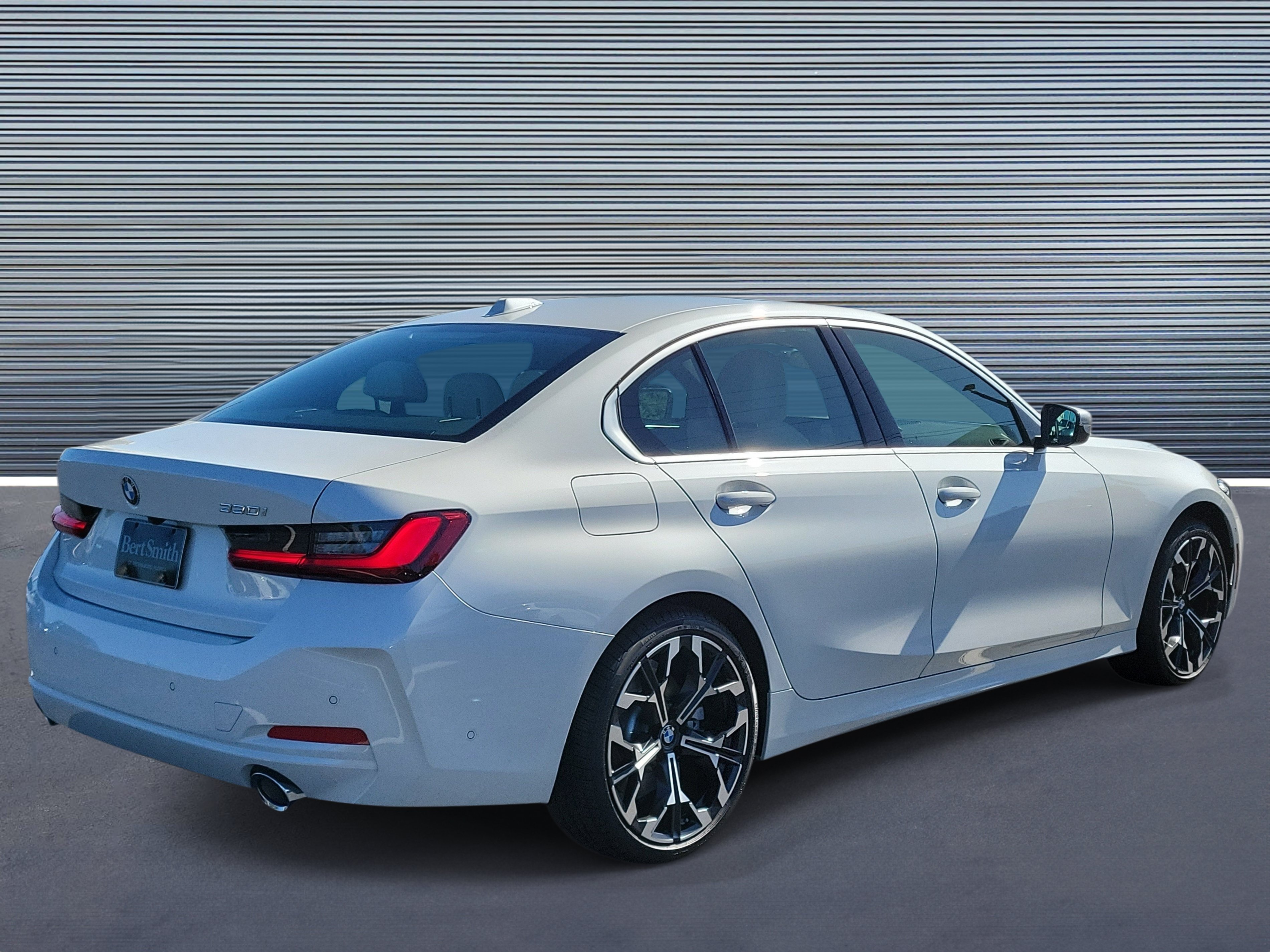 New 2026 BMW 330i Sedan w/ Convenience Package RWD image 3