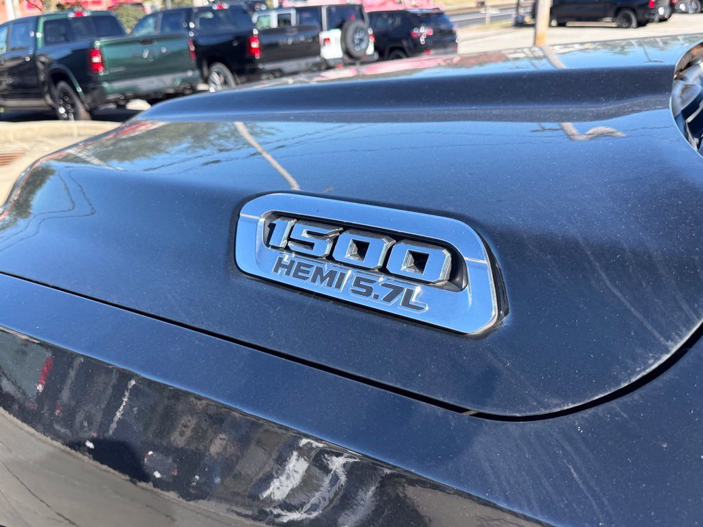 Used 2021 RAM 1500 Laramie AWD/4WD image 11