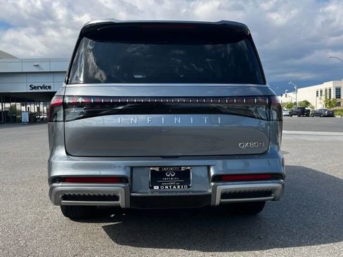 Certified 2025 INFINITI QX80 Sensory AWD/4WD image 8