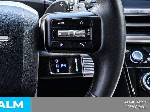 Used 2025 Hyundai Santa Fe SE image 35